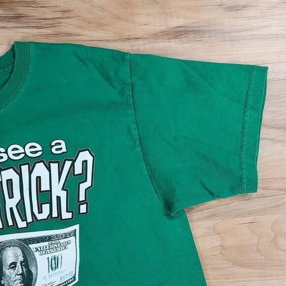 🔺️Green "Want to See a Magic Trick...? Short Sleeve Tshirt Large - Picture 4 of 9